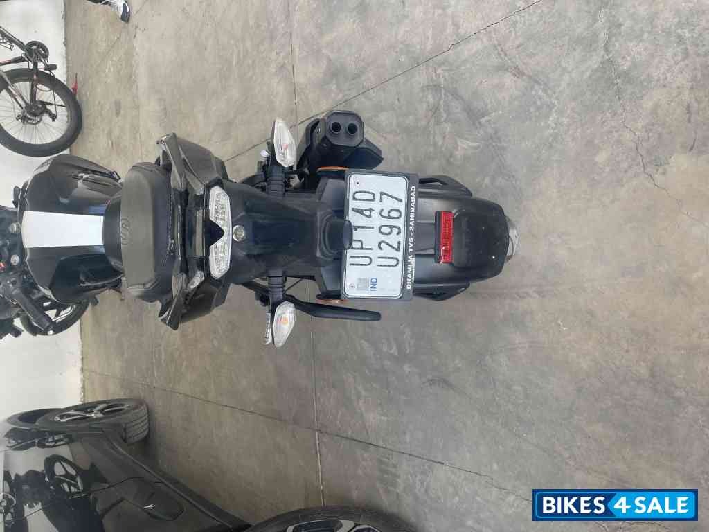 TVS Apache RTR 160 4V BS6
