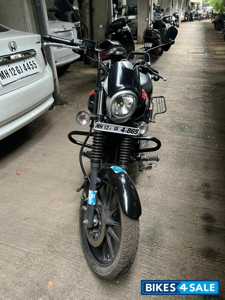 Bajaj Avenger Street 220