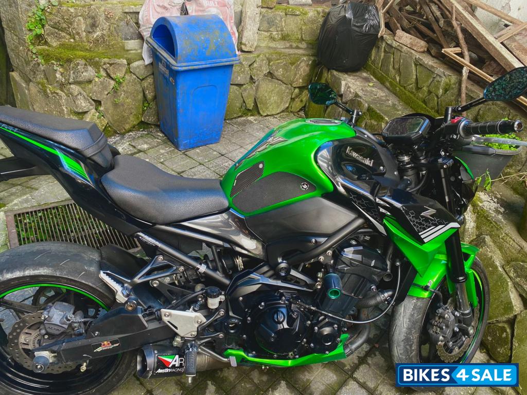 Candy Lime Green Kawasaki Z900 2020