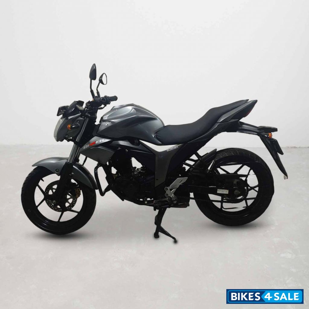 Suzuki Gixxer BS6