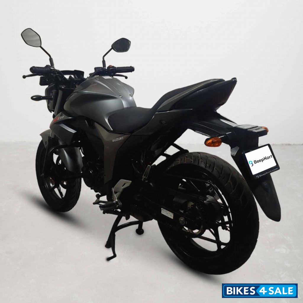 Suzuki Gixxer BS6
