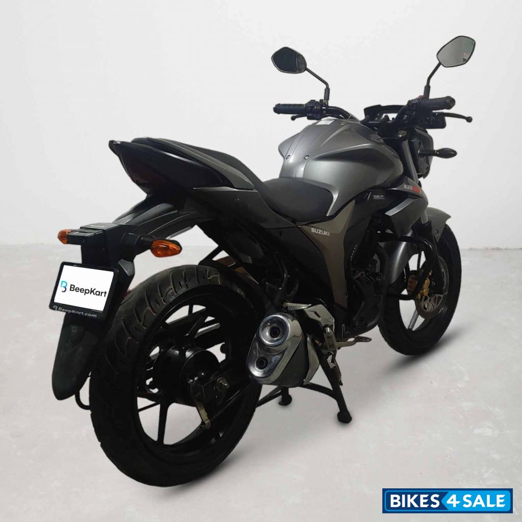 Suzuki Gixxer BS6