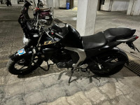 Black Yamaha FZ FI V2
