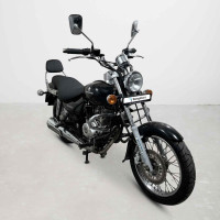 Bajaj Avenger 180 DTS-i