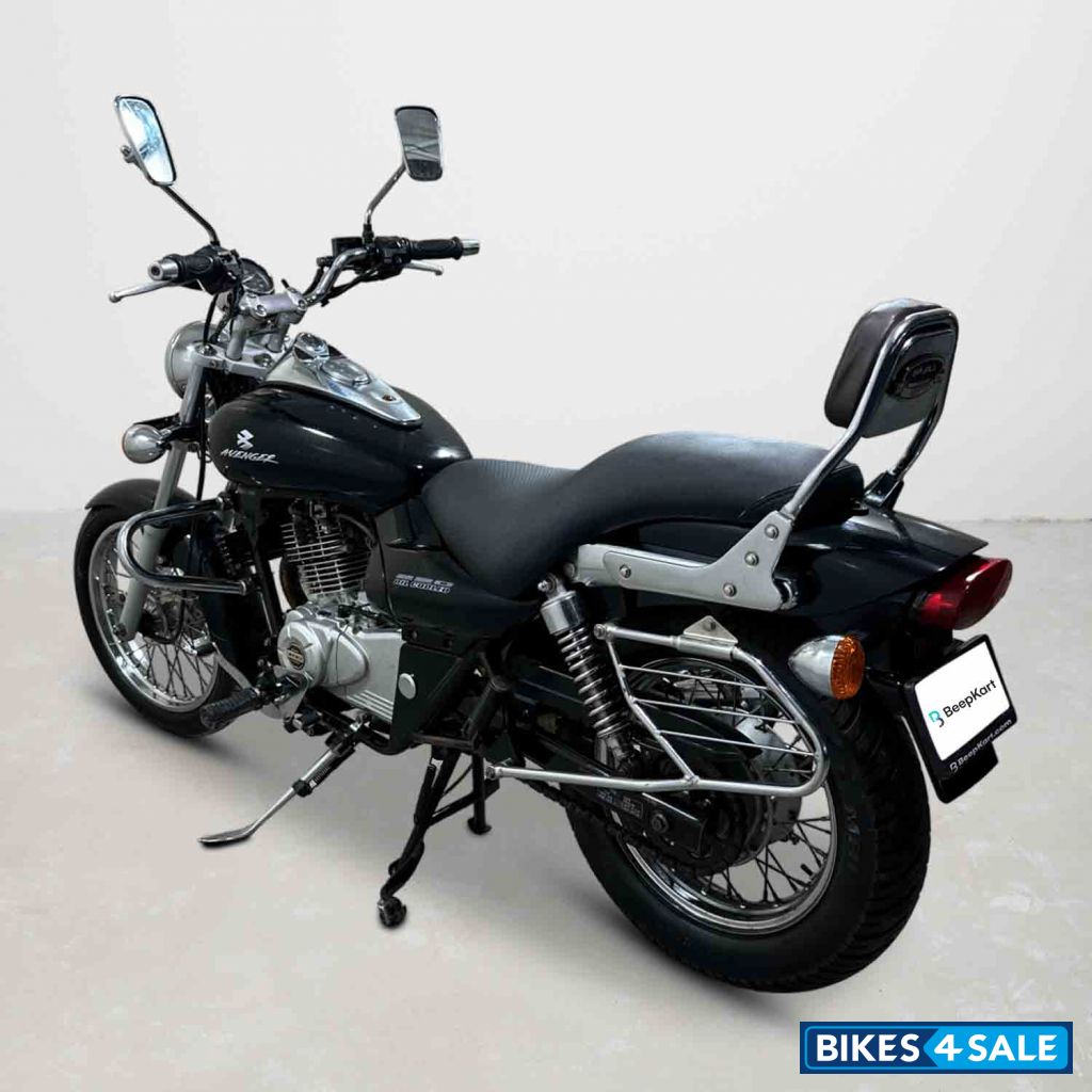 Bajaj Avenger 180 DTS-i Bajaj Avenger 180 DTS-i