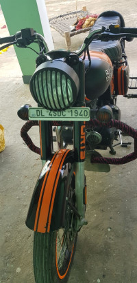 Royal Enfield Bullet 350 ES