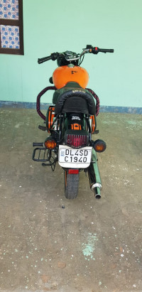 Royal Enfield Bullet 350 ES