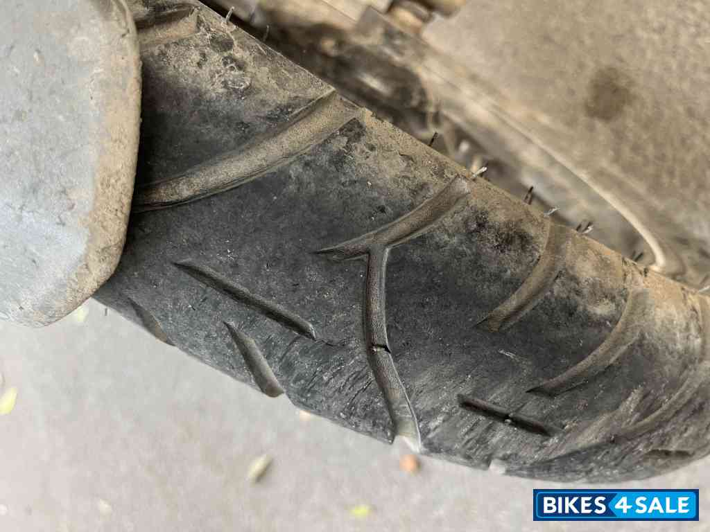 TVS Apache RTR 200 4V