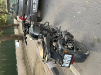 TVS Apache RTR 200 4V