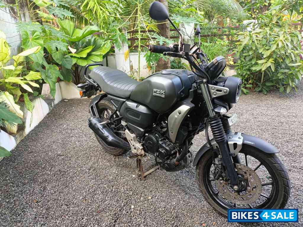 Yamaha FZ-X