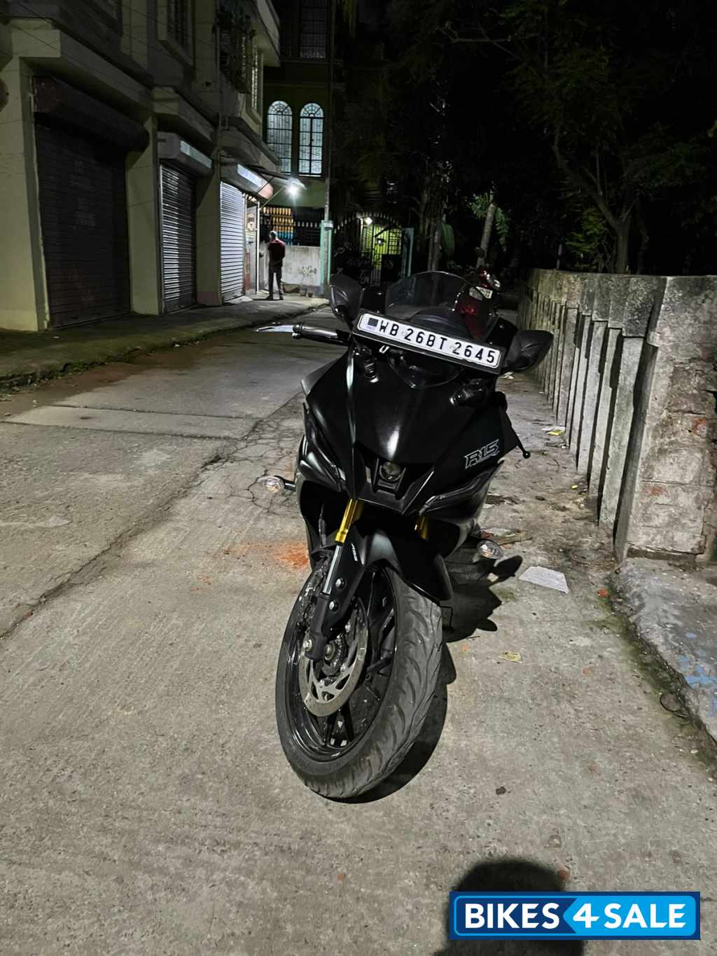 Dark Night Black Yamaha R15 V4