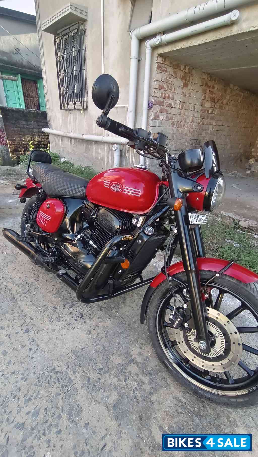 Jawa 42 Dual Channel ABS Orion Red