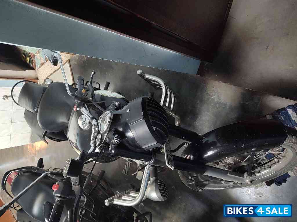 Royal Enfield Classic 350 Royal Enfield Classic 350