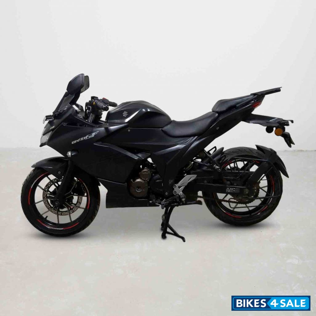 Suzuki Gixxer SF 250 Suzuki Gixxer SF 250