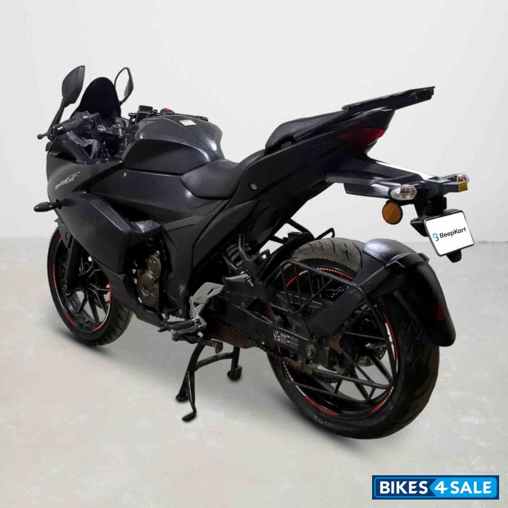 Suzuki Gixxer SF 250 Suzuki Gixxer SF 250