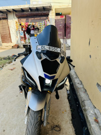 Yamaha R15M