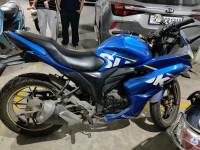 Suzuki Gixxer SF