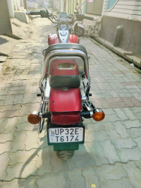 Red Wine Bajaj Avenger 220 DTS-i