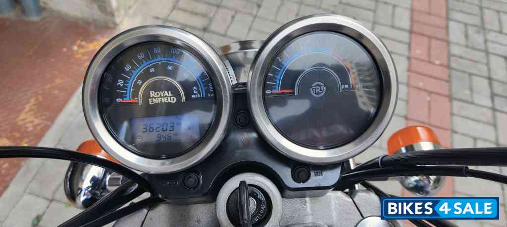 Royal Enfield Thunderbird 350