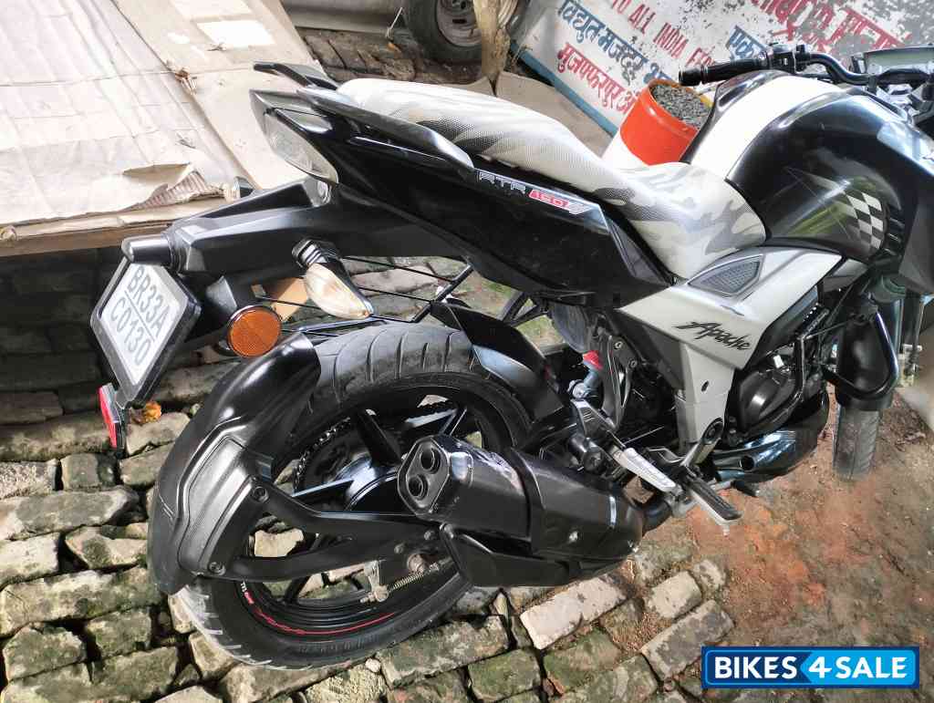 TVS Apache RTR 160 4V