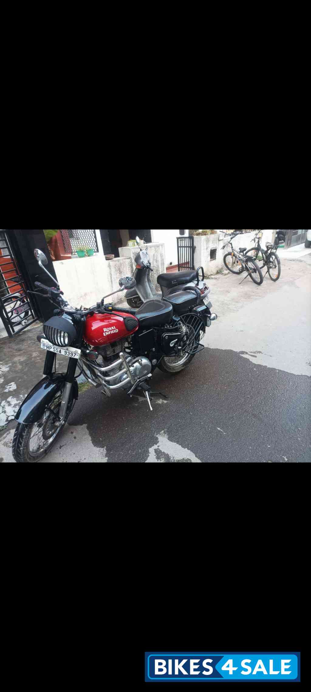 Royal Enfield Classic 350 Redditch Red