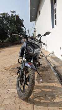 TVS Raider Split Seat