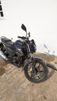 TVS Raider Split Seat