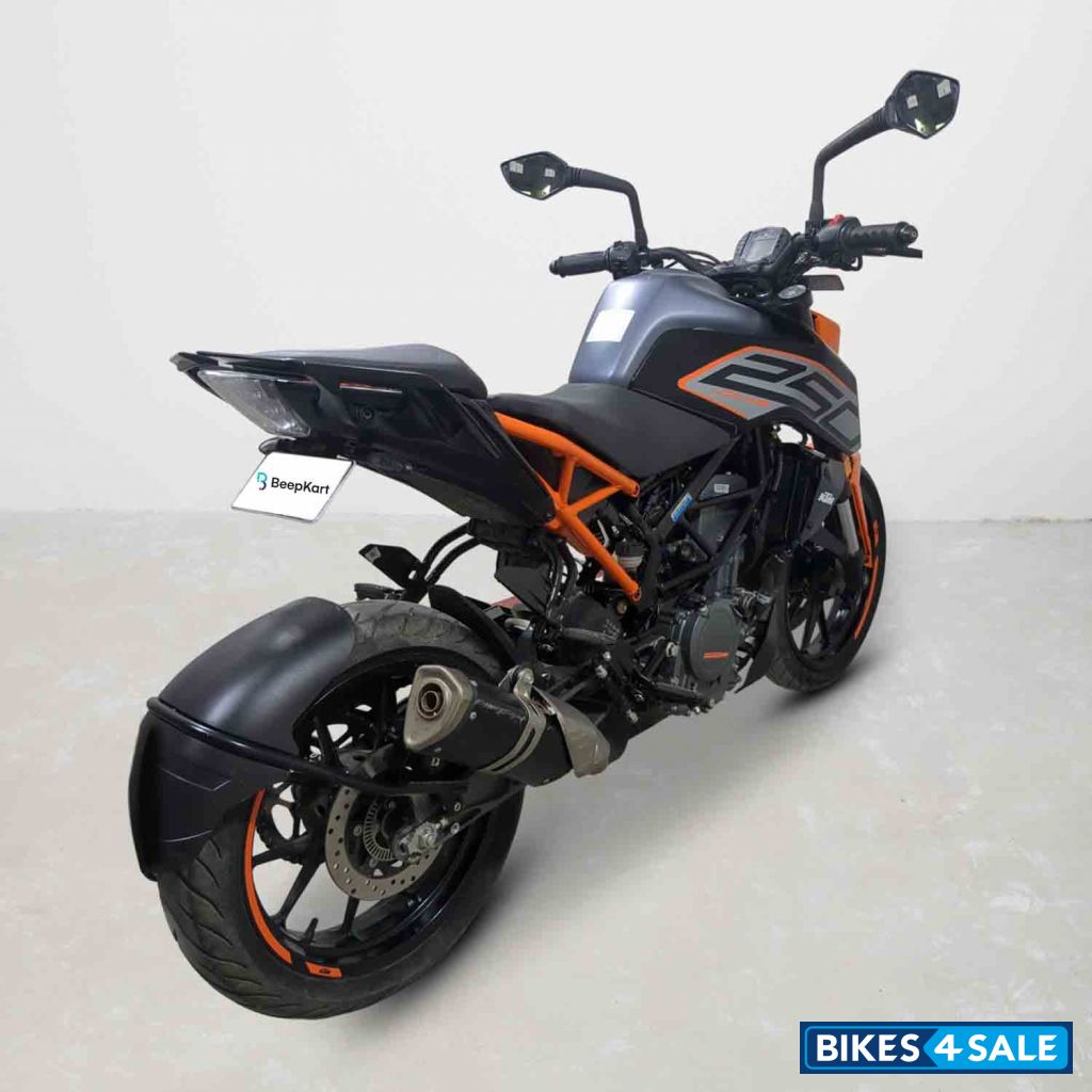 KTM Duke 250