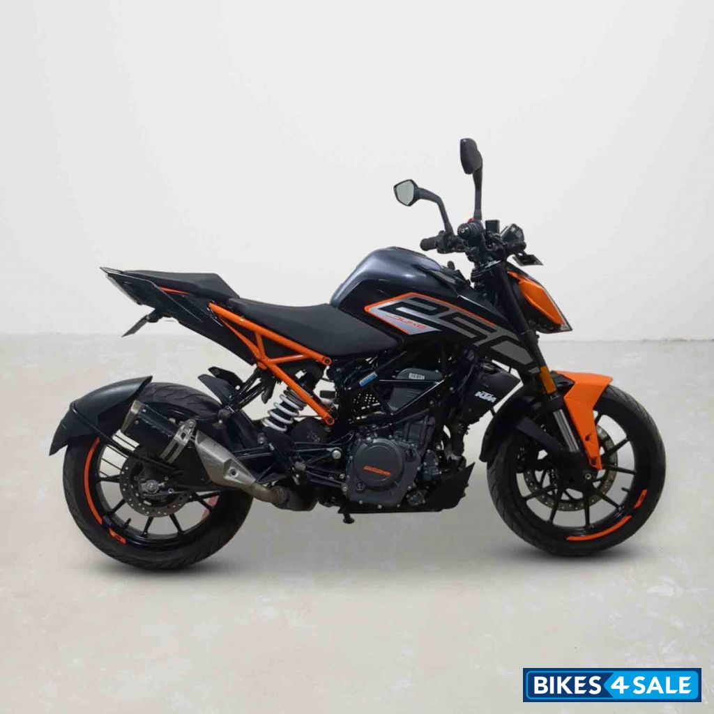 KTM Duke 250