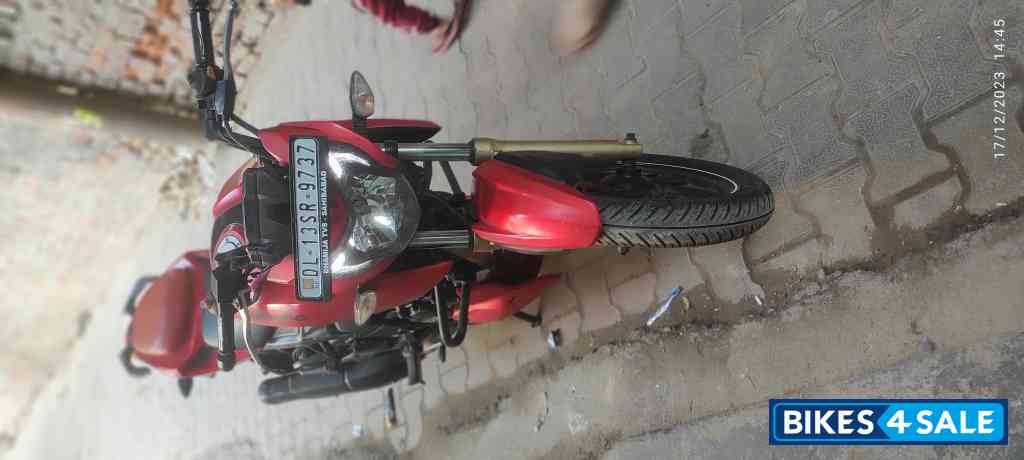 TVS Apache RTR 200 4V