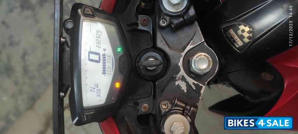 TVS Apache RTR 200 4V