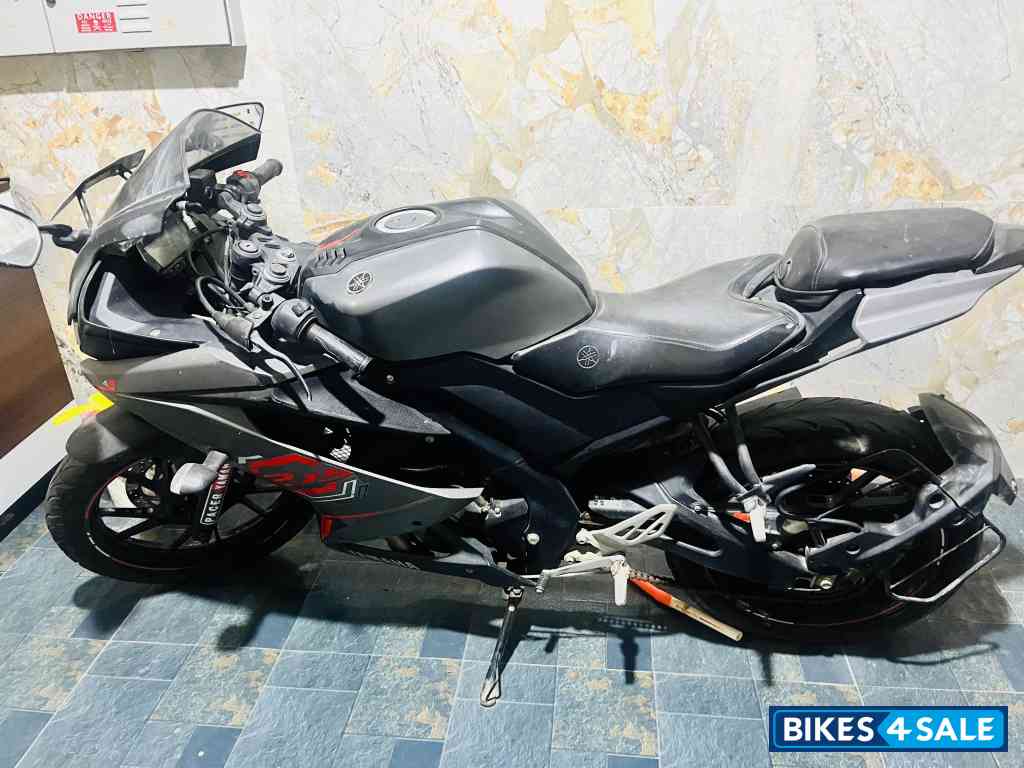 Yamaha YZF R15 V3