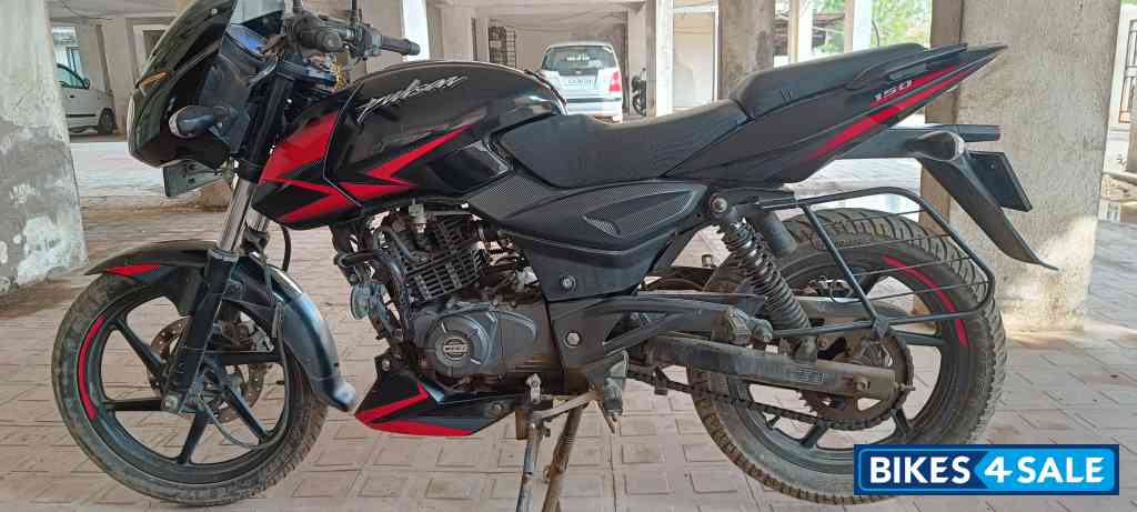 Bajaj Pulsar 150 Twin Disc