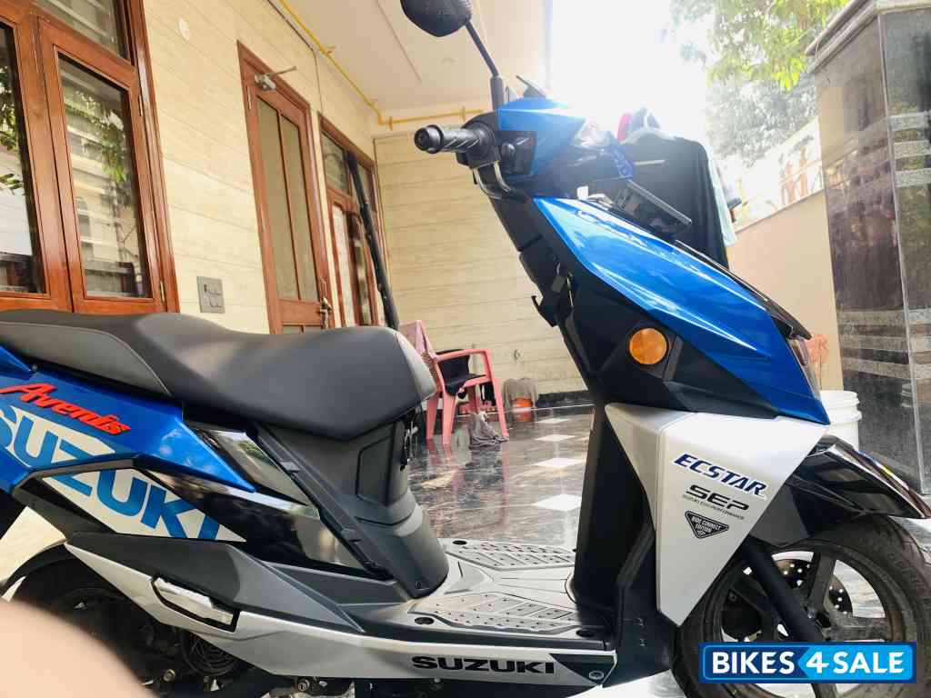 Suzuki Avenis 125 Race Edition