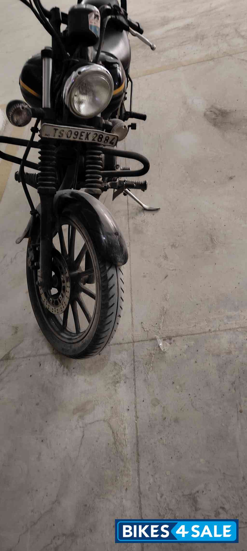 Bajaj Avenger Street 150