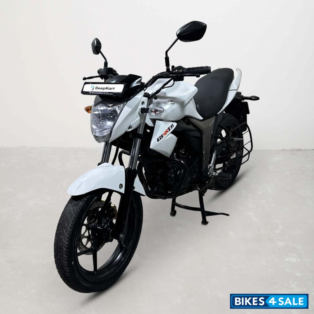Suzuki Gixxer BS6