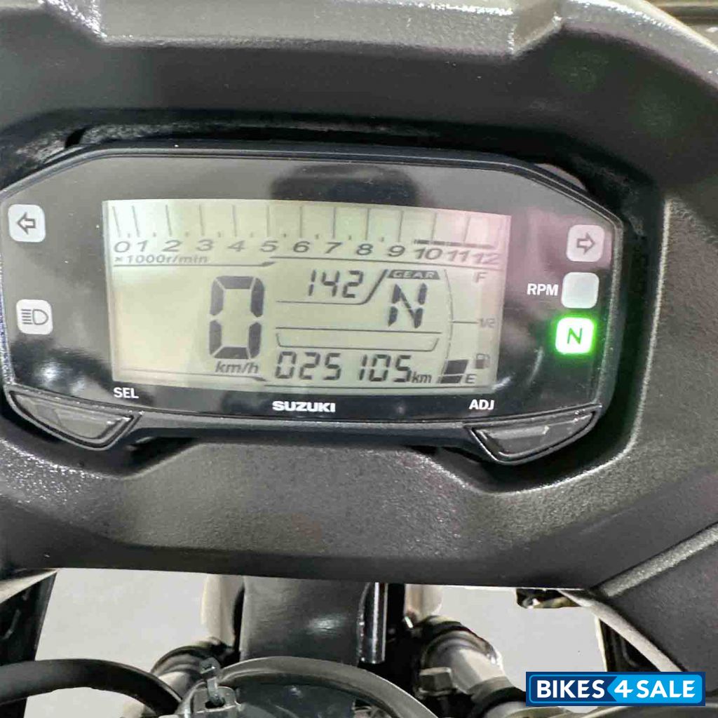 Suzuki Gixxer SF