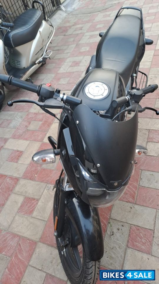 Bajaj Pulsar 125