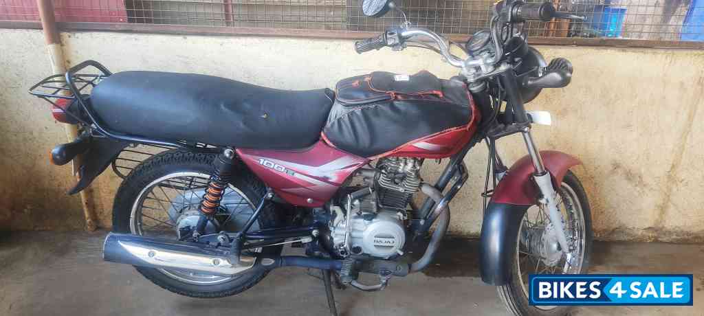 Red Bajaj CT 100B