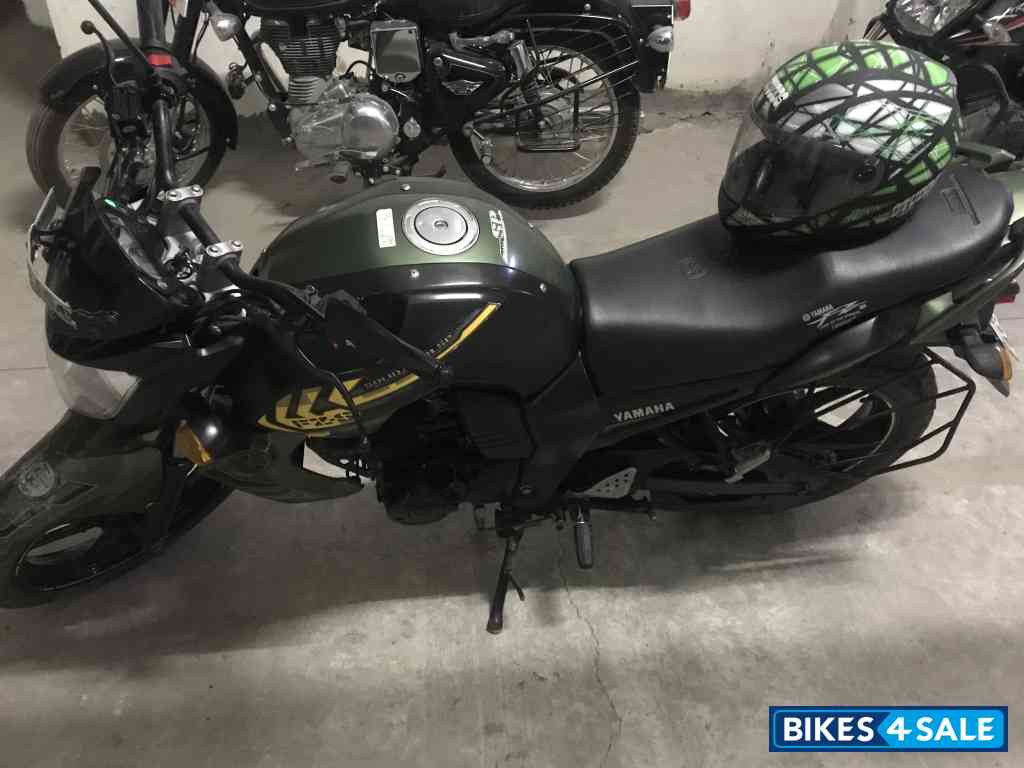 Yamaha FZ-S