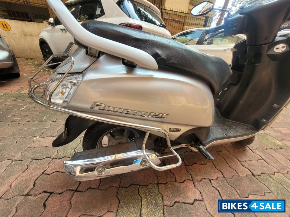 Metallic Silver Suzuki Access 125