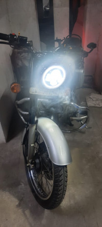 Royal Enfield Classic 350 2017 Model