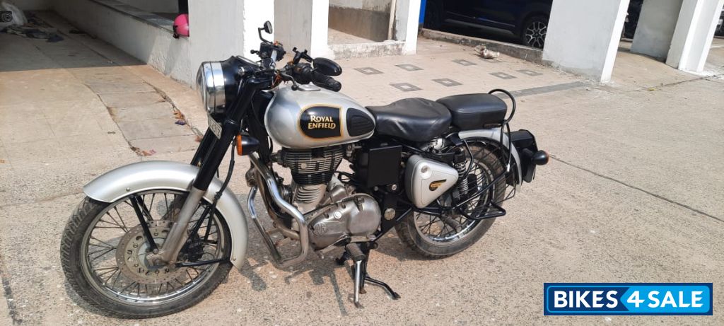 Royal Enfield Classic 350