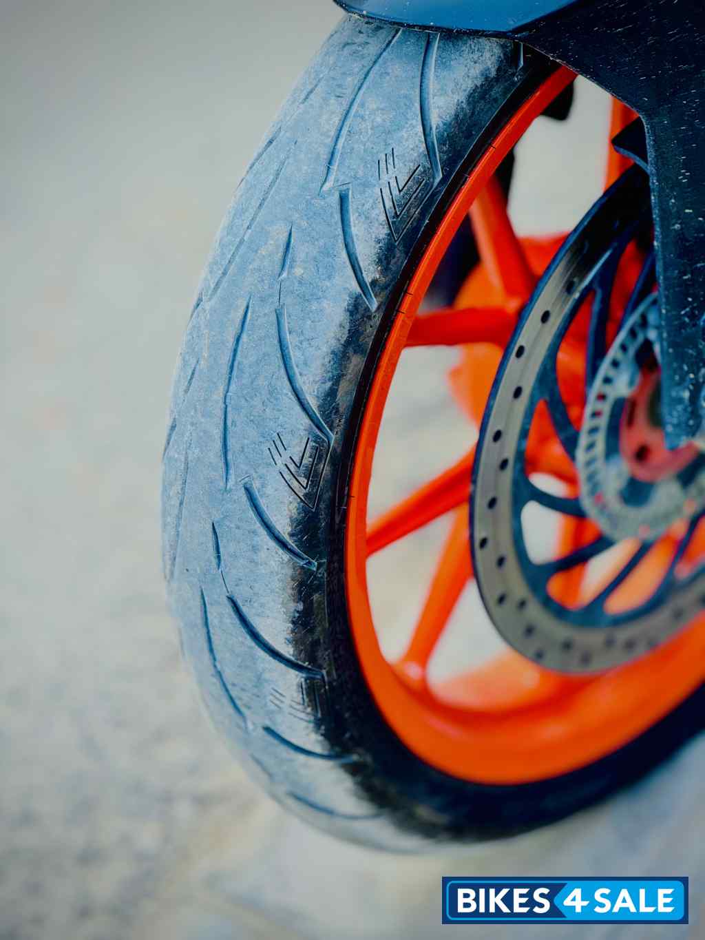 Silver Matt KTM Duke 390 BS6