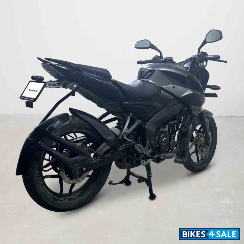 Bajaj Pulsar NS 160