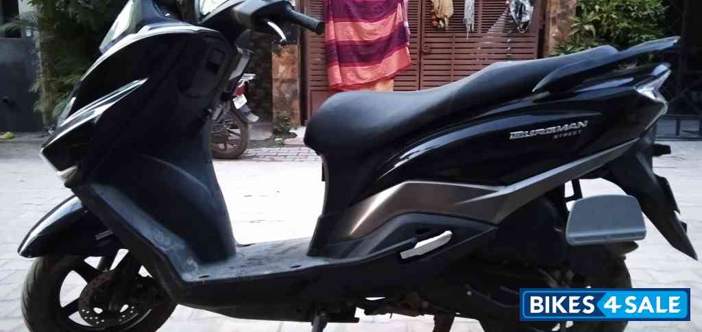 Suzuki Burgman Street Suzuki Burgman Street