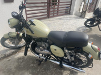 Jawa 42 Bobber Dual Channel ABS