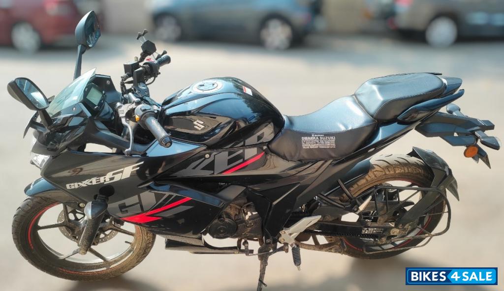 Suzuki Gixxer SF BS6