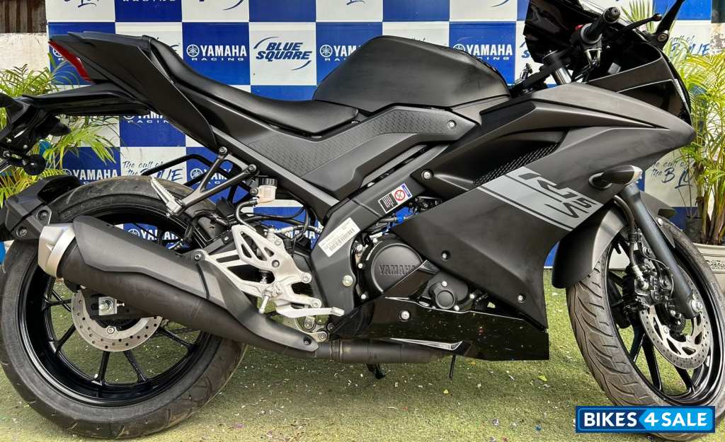 Yamaha YZF R15 S