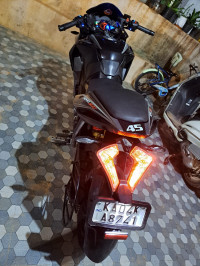 Bajaj Pulsar RS 200 ABS